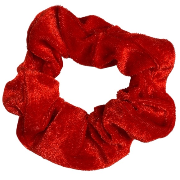 Forever 21 5-Piece Set of Red and Pink Tone Scrunchies Hair Ties NWOT - Picture 6 of 10